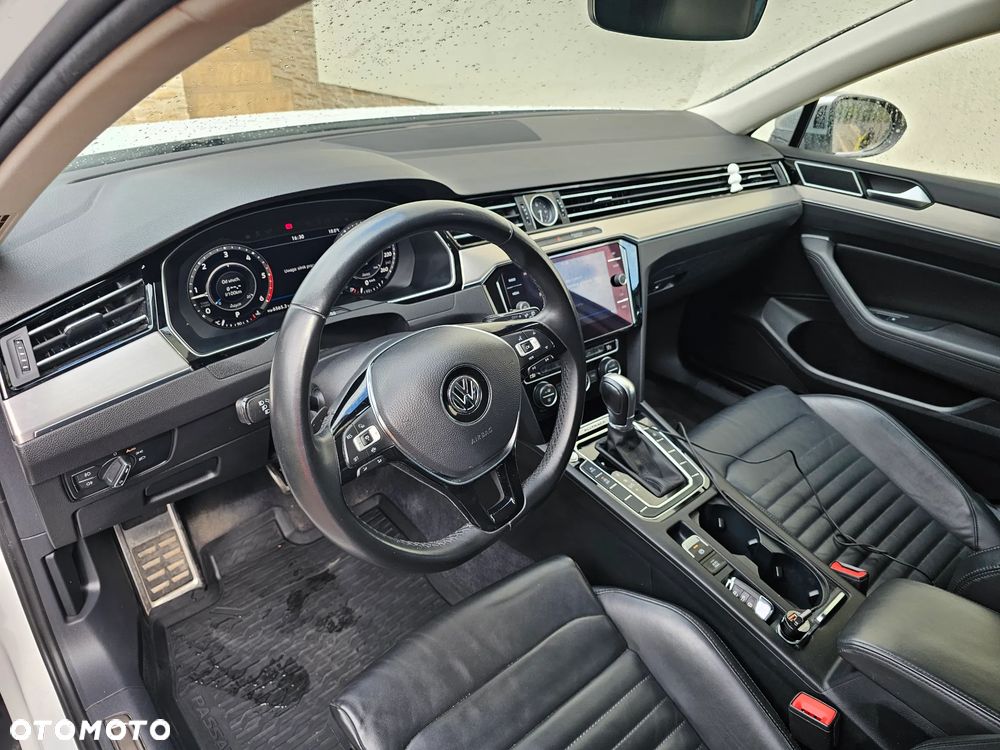 Volkswagen Passat 2.0 TDI BMT 4Mot Highline DSG - 33