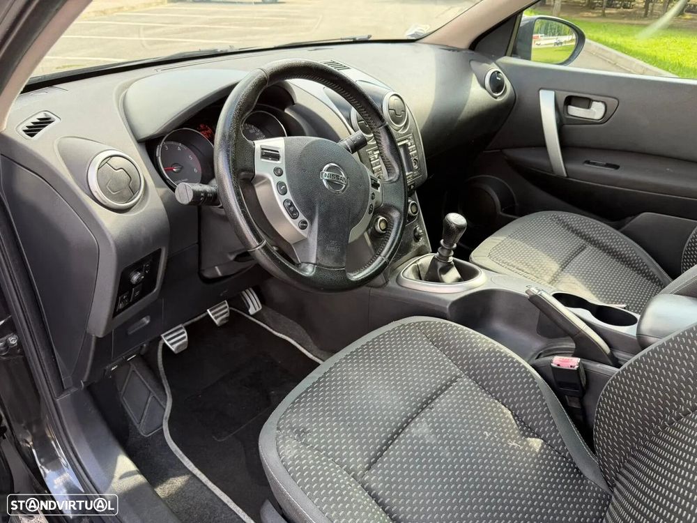 Nissan Qashqai - 13