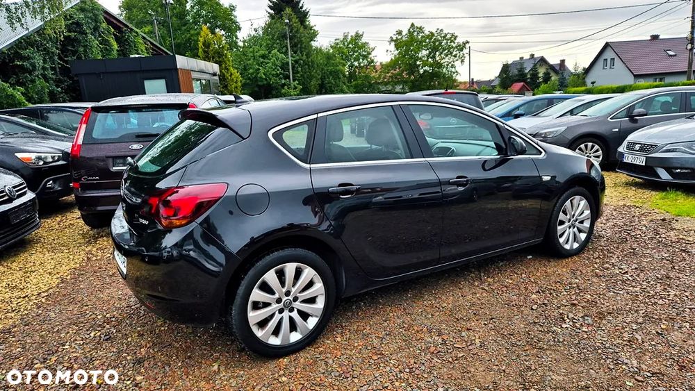 Opel Astra 1.4 T Cosmo - 38