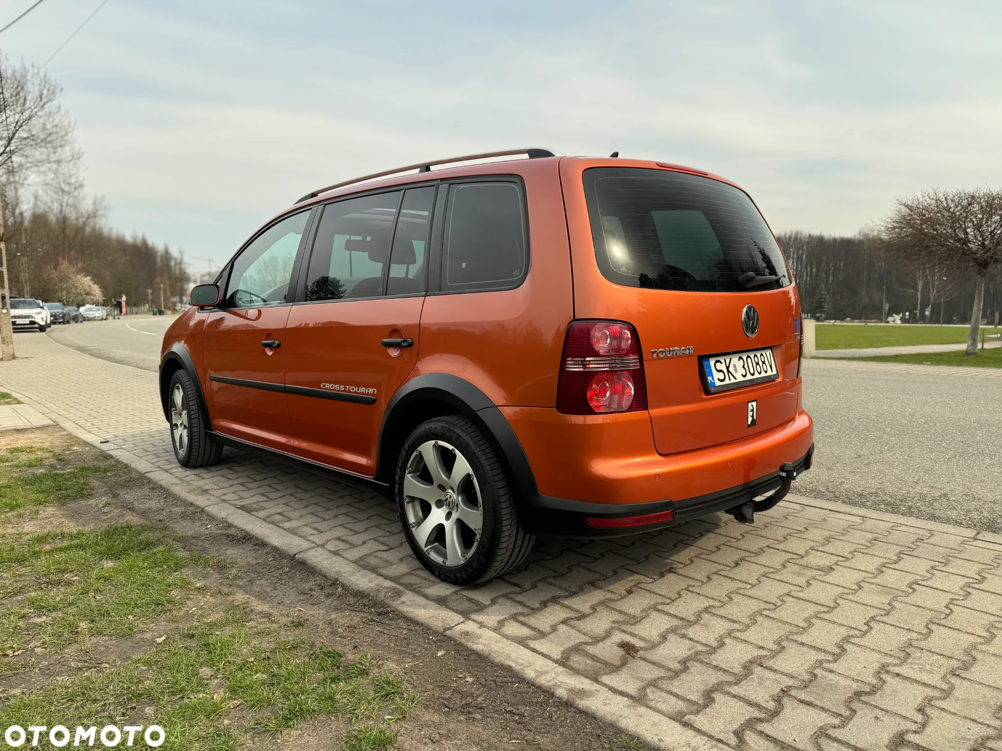 Volkswagen Touran 1.9 TDI DPF Cross - 3