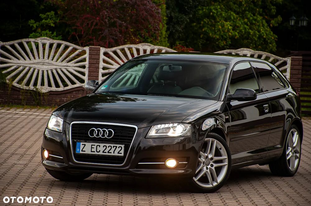 Audi A3 3-drzwiowe 1.4 TFSI S line Sportpaket (plus) - 3