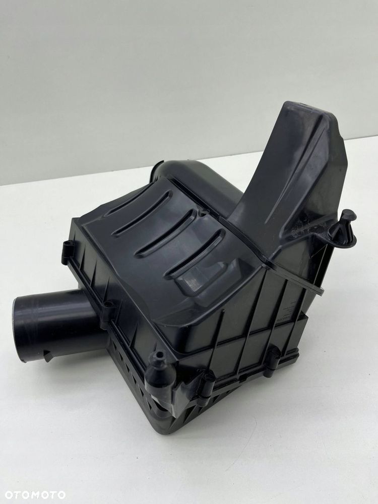 VOLVO XC40 OBUDOWA FILTRA POWIETRZA 32146441 - 3