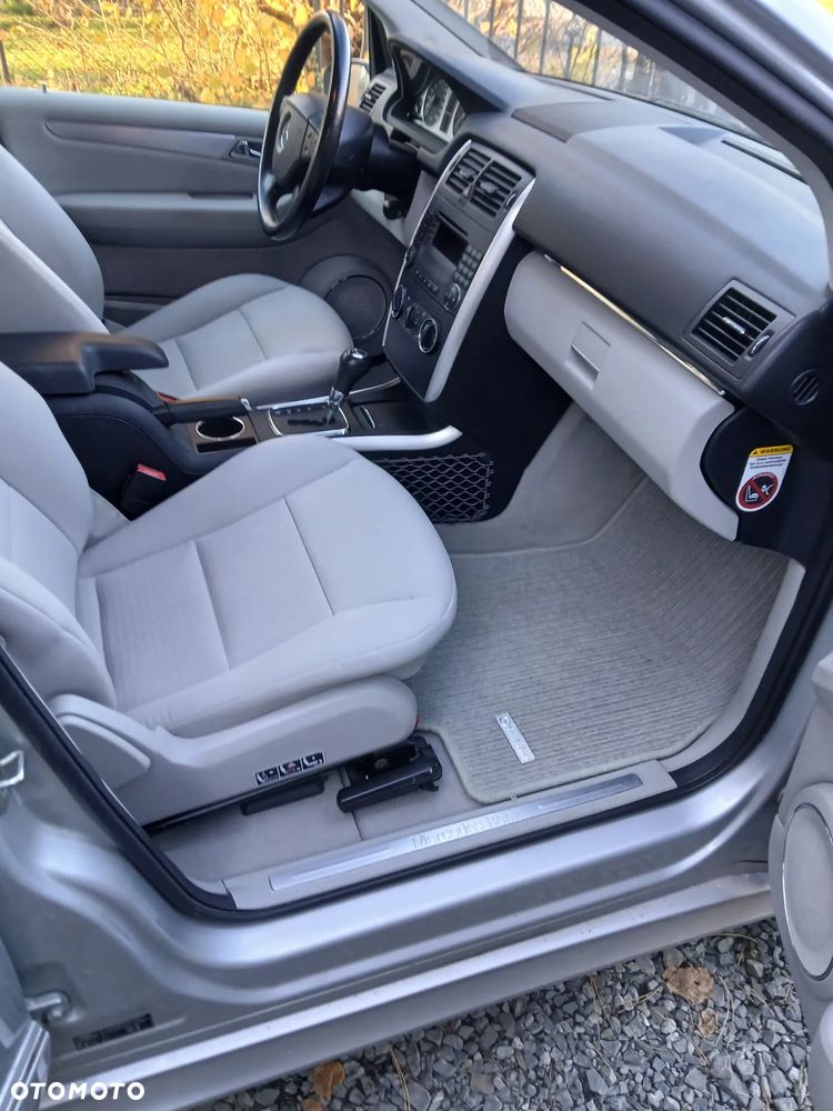 Mercedes-Benz Klasa B 200 Turbo Autotronic - 14