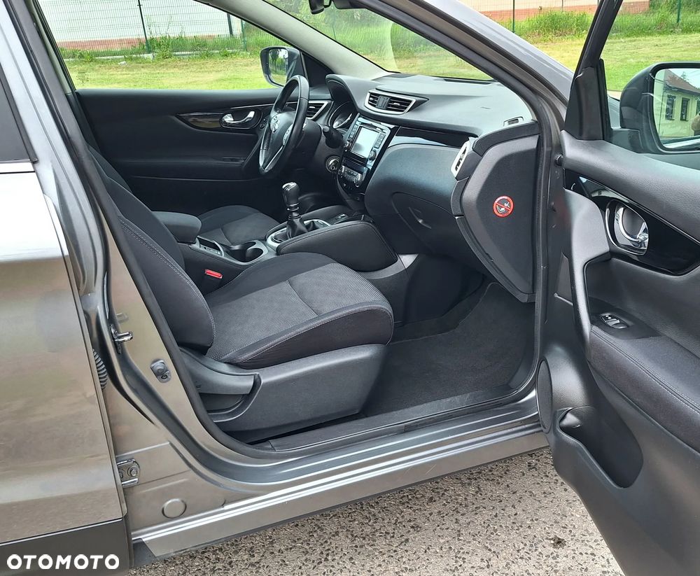Nissan Qashqai 1.6 dCi DPF Start/Stop acenta - 29