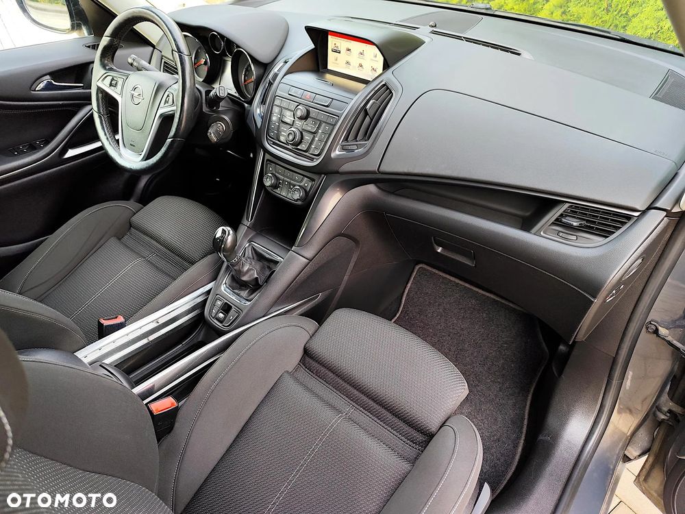 Opel Zafira - 4