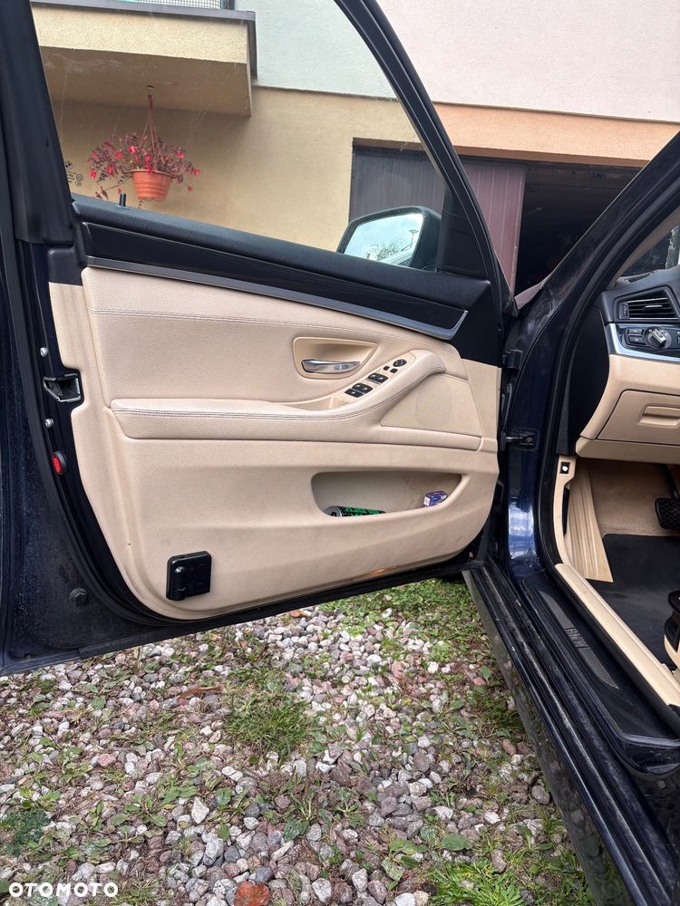 BMW Seria 5 - 12