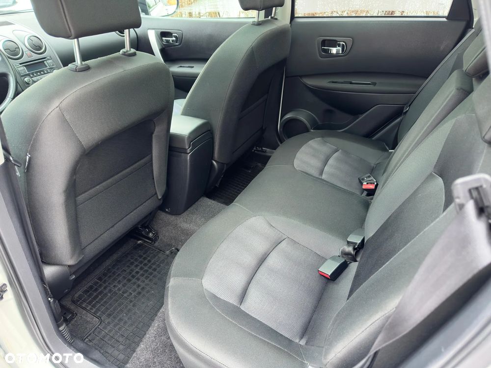 Nissan Qashqai - 10
