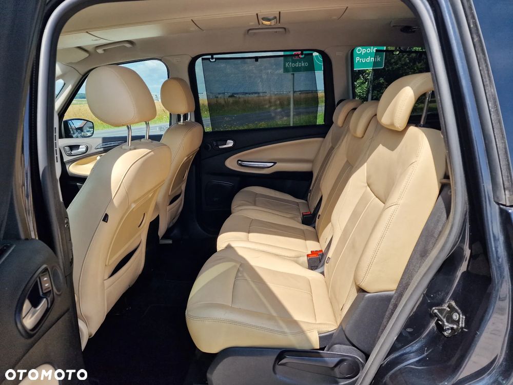 Ford Galaxy 2.0 TDCi Platinium X (Titanium) MPS6 - 19