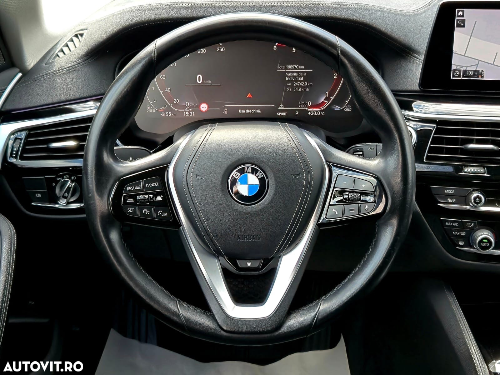 BMW Seria 5 520d Touring Aut. Luxury Line - 7