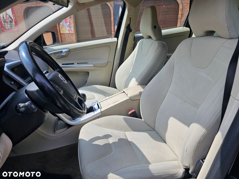 Volvo XC 60 2.4D AWD - 20
