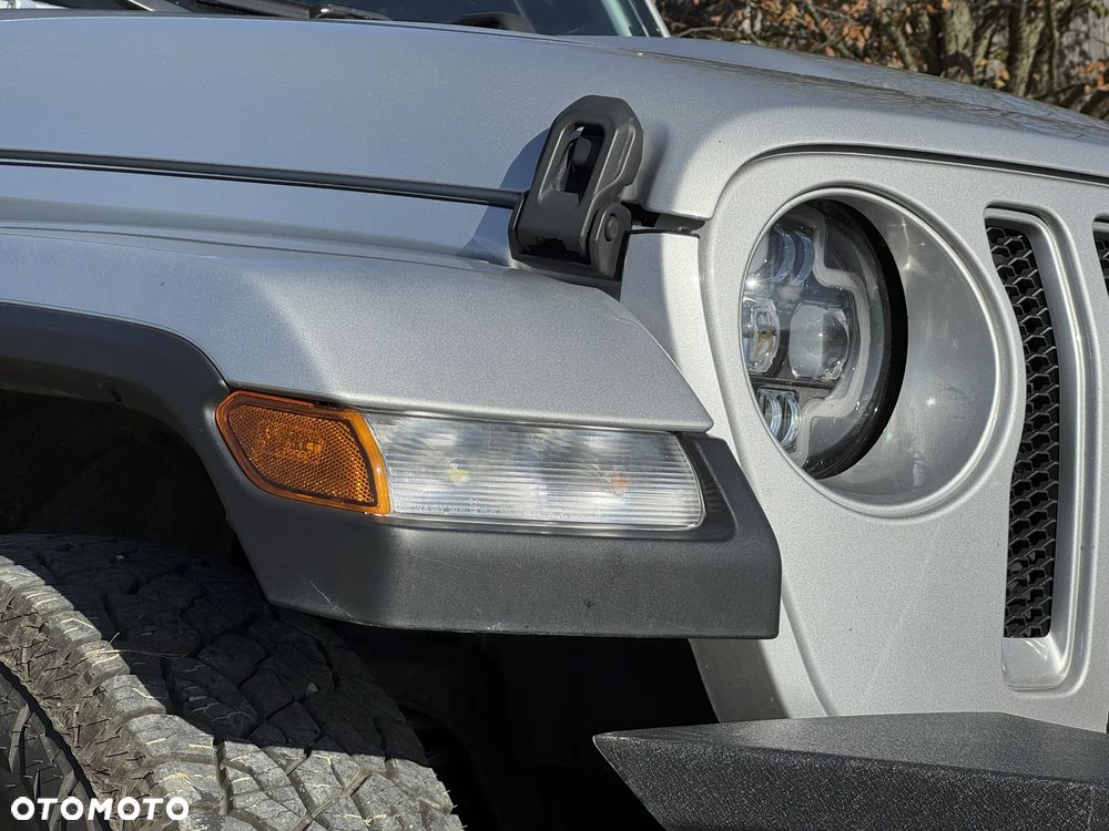 Jeep Wrangler Unlimited 3.6 Automatik Sahara - 15