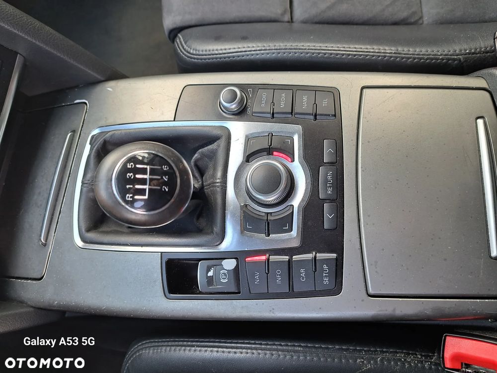 Audi A6 Avant - 18