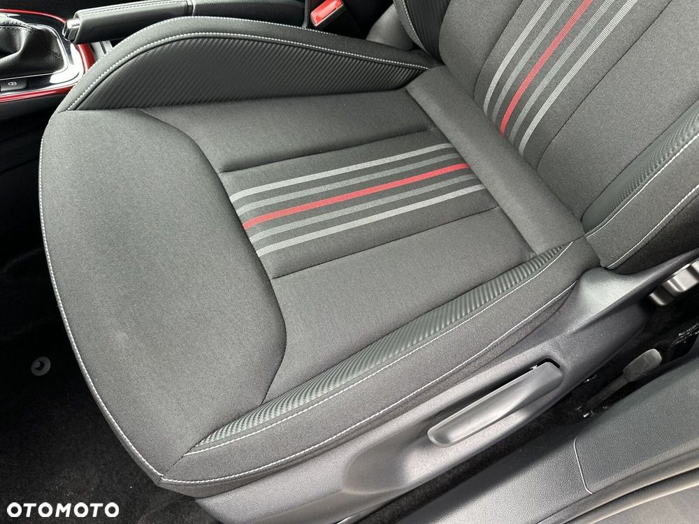 Skoda Fabia 1.0 TSI Monte Carlo DSG - 23