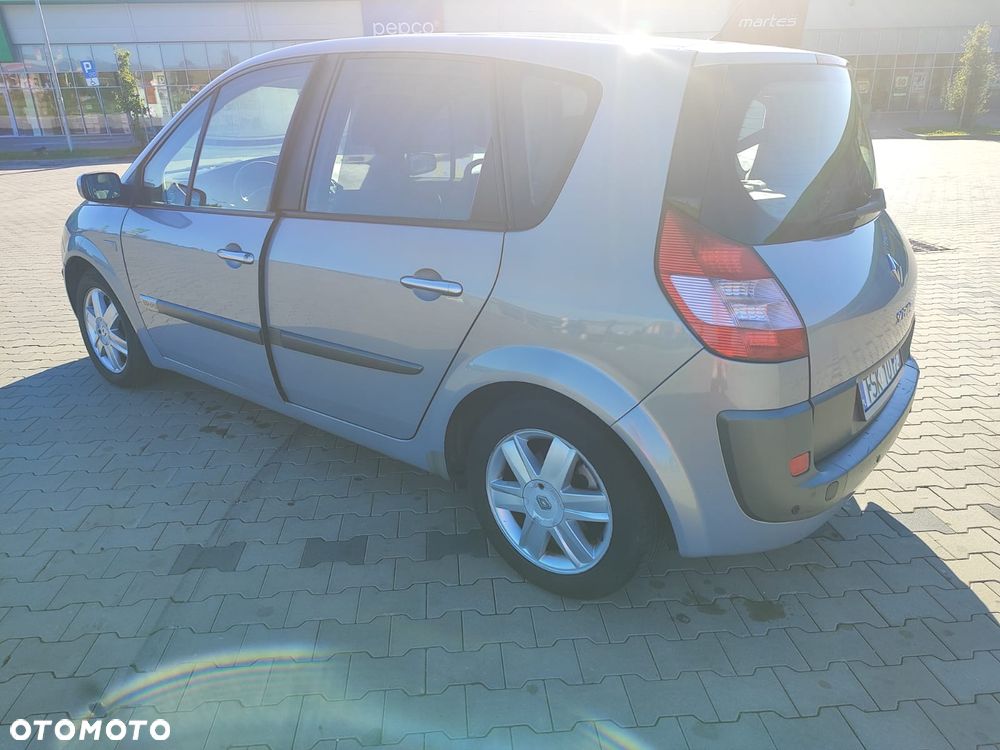 Renault Scenic - 5