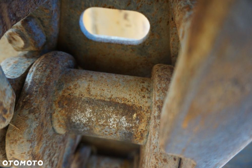 Liebherr R924LC, Większy zasięg - 14