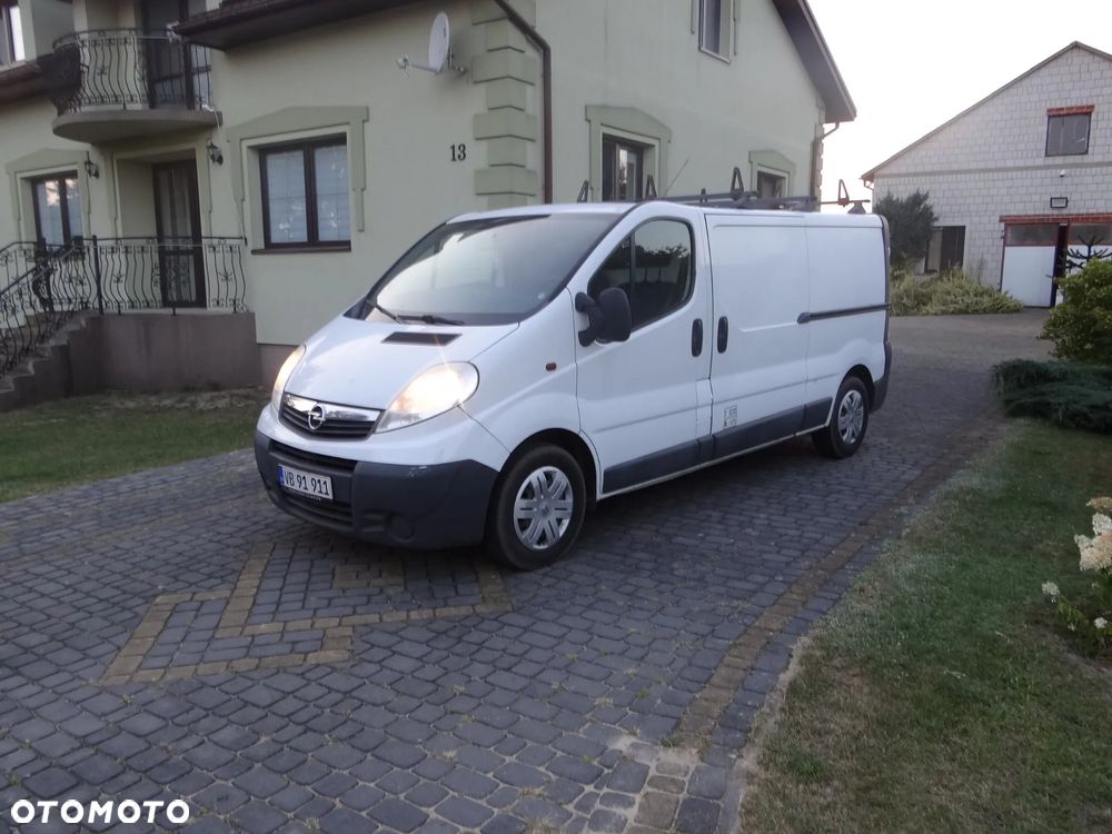 Opel Vivaro - 2