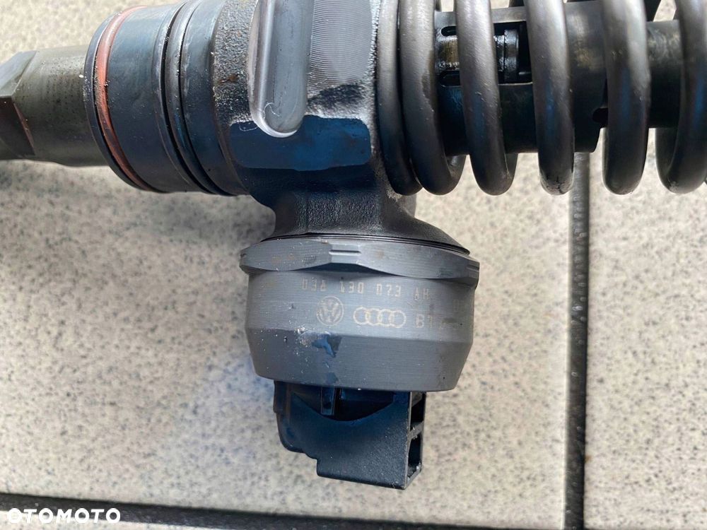 POMPOWTRYSKIWACZ 1.9 TDI 038130073AH VW AUDI SKODA - 3