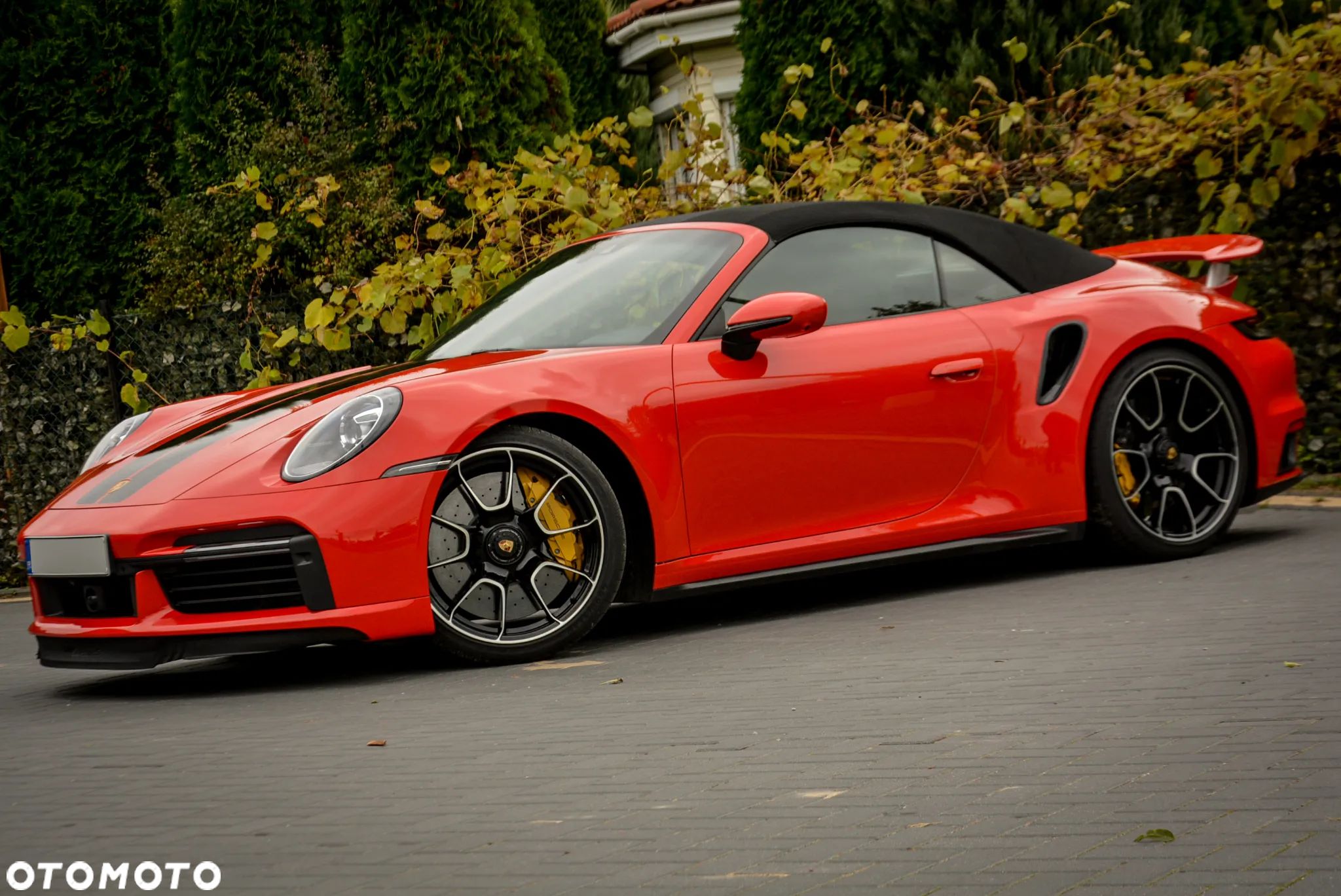 Porsche 911 Carrera Turbo S Cabrio - 1