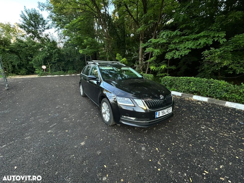 Skoda Octavia 2.0 TDI DSG Ambition - 2