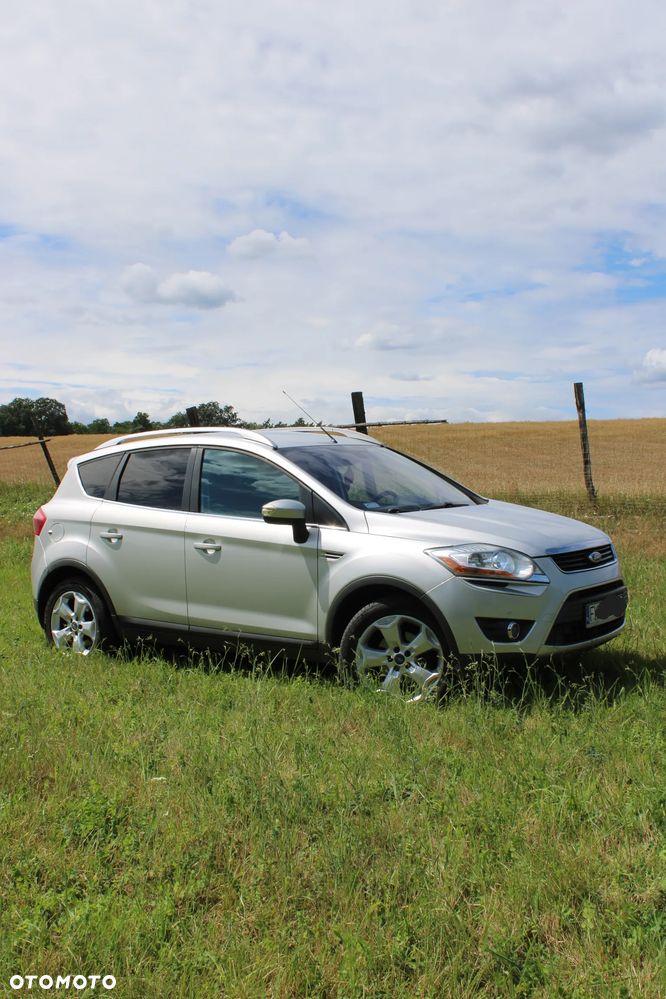 Ford Kuga 2.0 TDCi Titanium - 2
