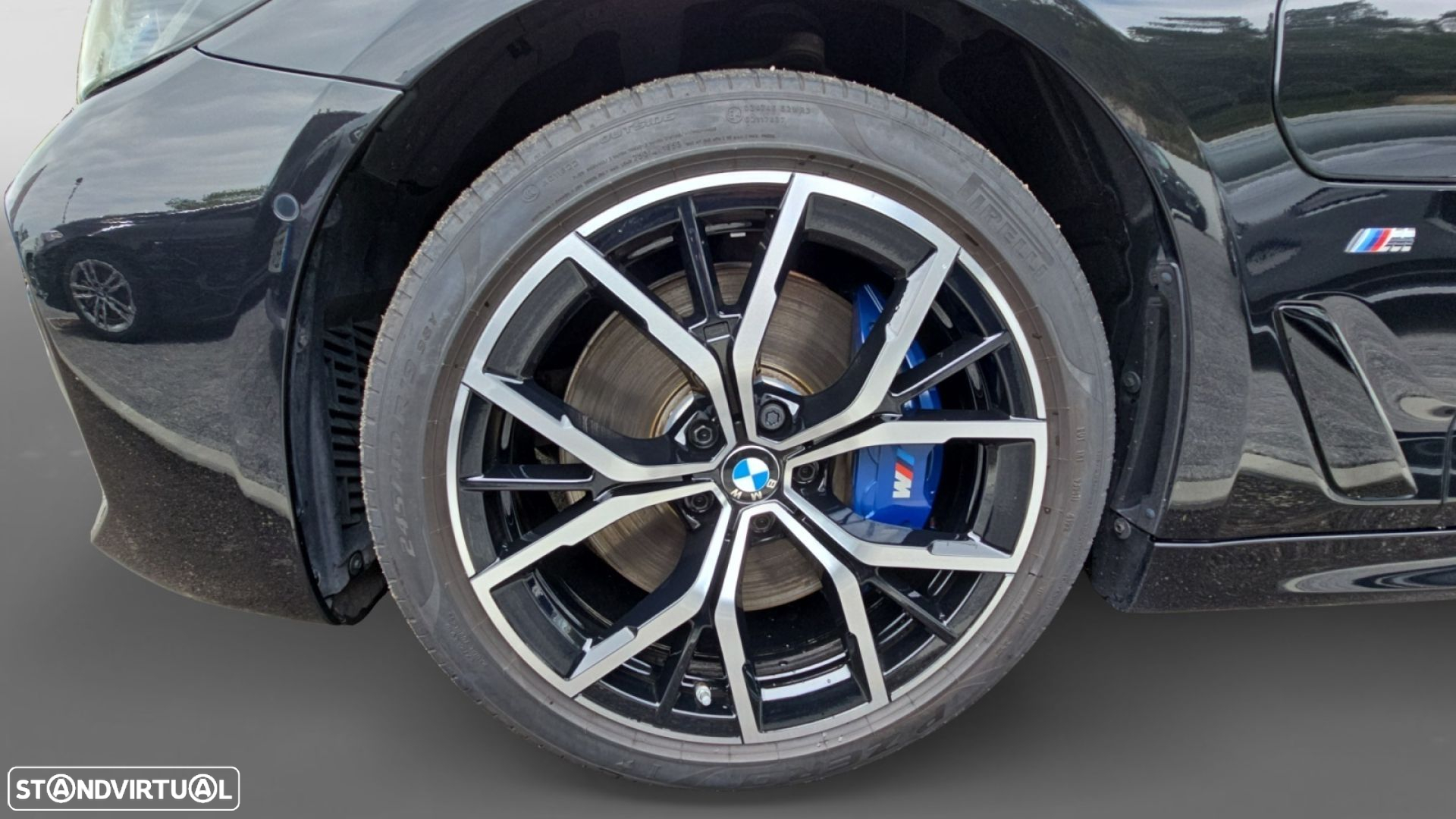 BMW 545 e xDrive Pack M - 16