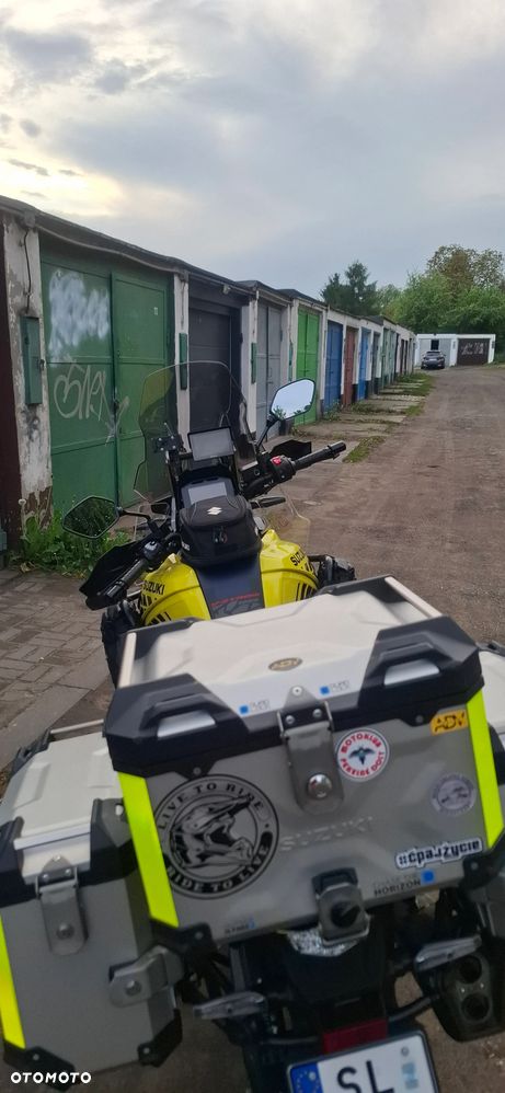 Suzuki V-STROM - 7