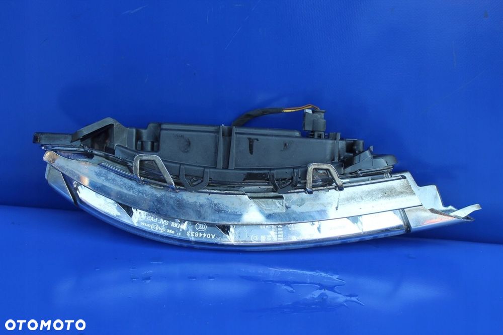 Halogen prawy lampa LED DRL Mercedes CL W216 C216 W221 C218 Lif A2218201856 - 2