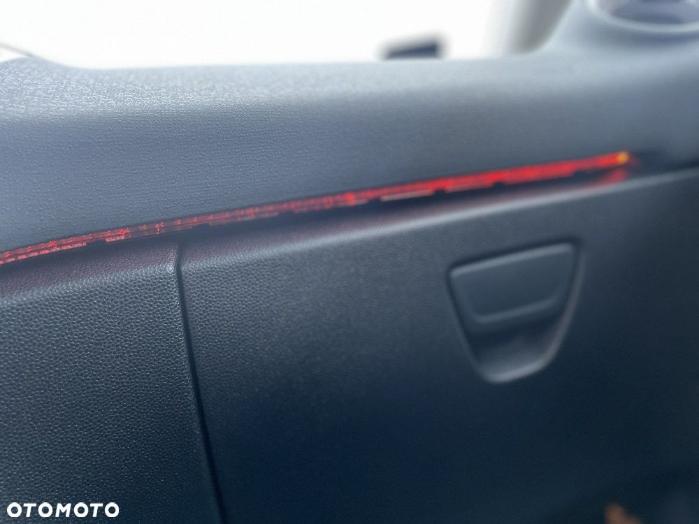 Ford Fiesta 1.25 Ambiente EU5 - 38