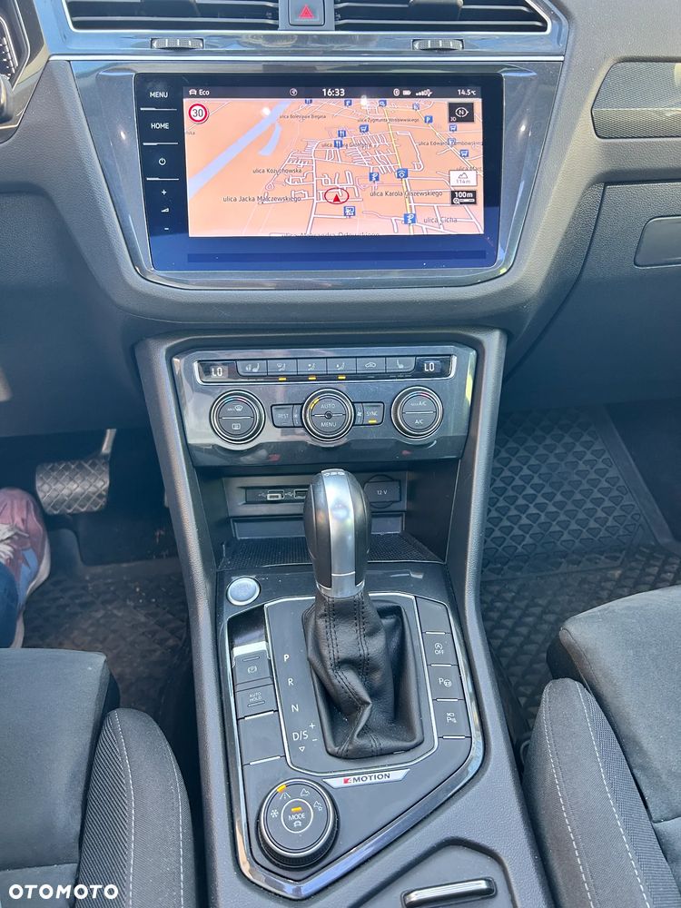 Volkswagen Tiguan 2.0 TSI BMT 4Mot Highline DSG - 29