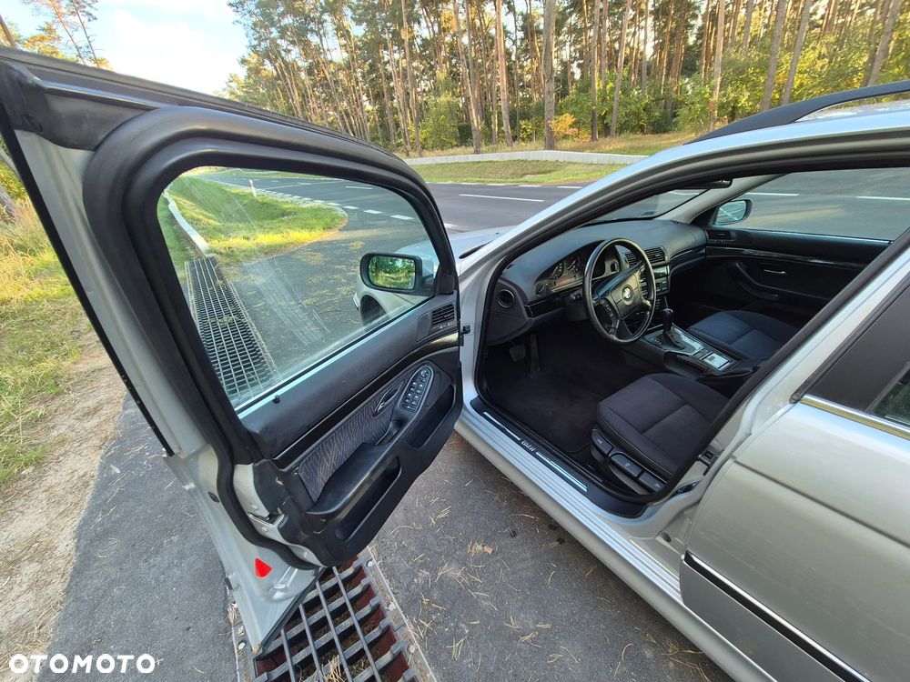 BMW Seria 5 - 15