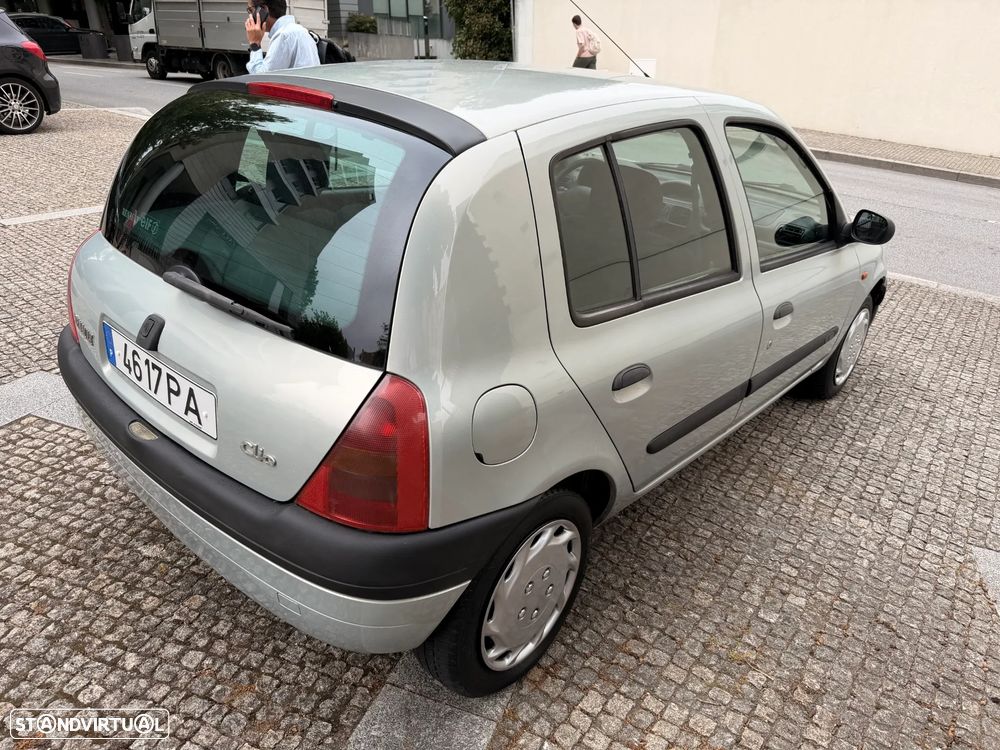 Renault Clio 1.2 16V Extreme - 6