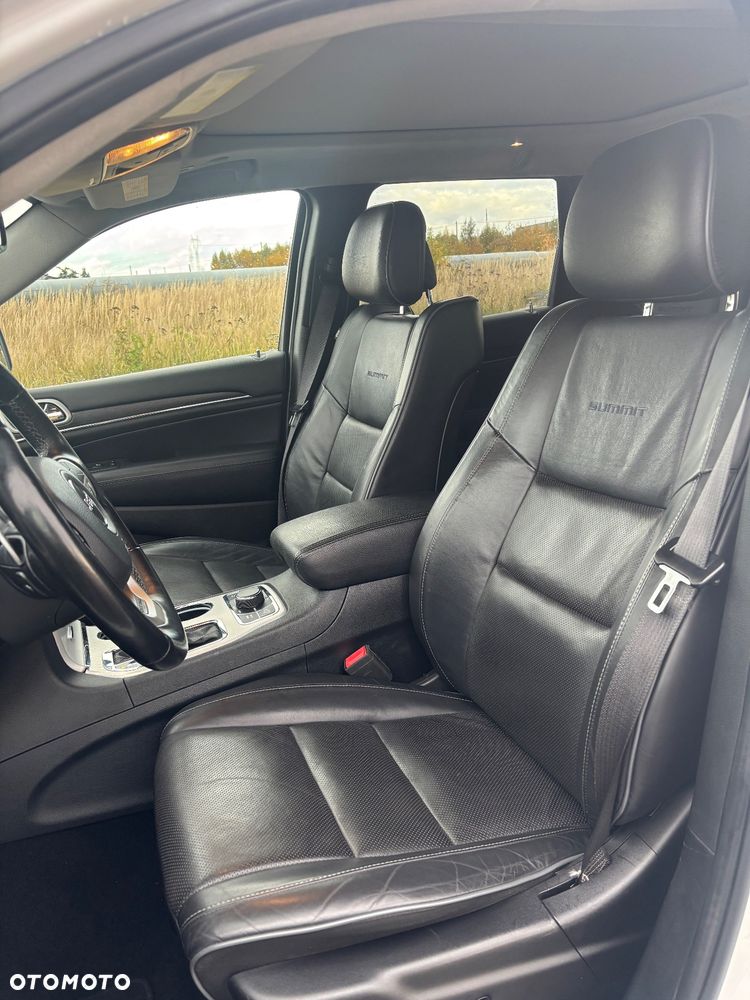 Jeep Grand Cherokee 5.7 V8 HEMI Summit - 16