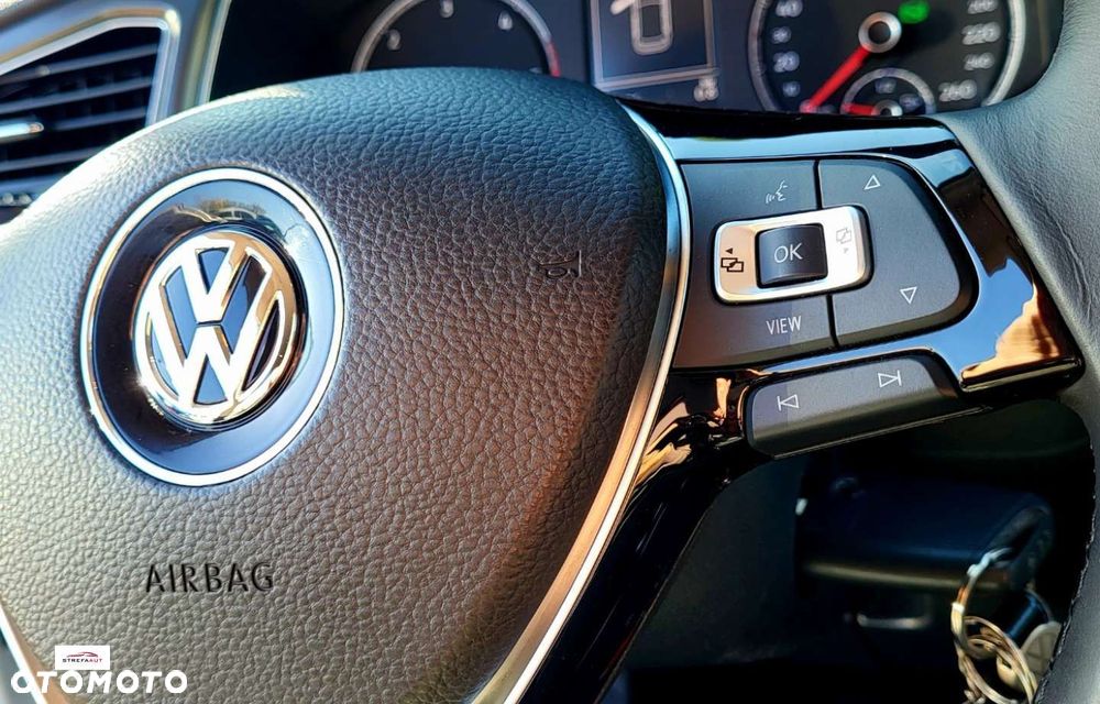 Volkswagen T-Cross - 20