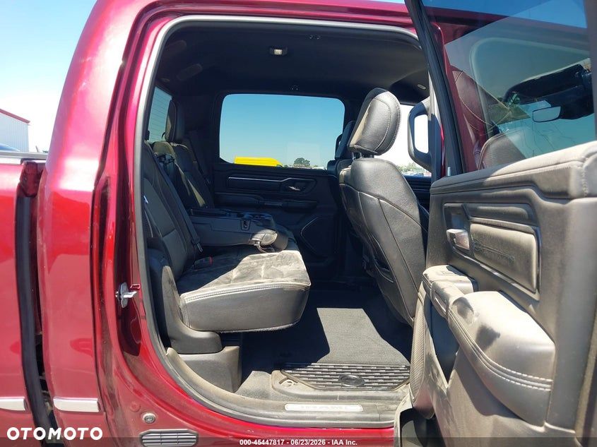 RAM 1500 Crew Cab Shortbed Limited - 14