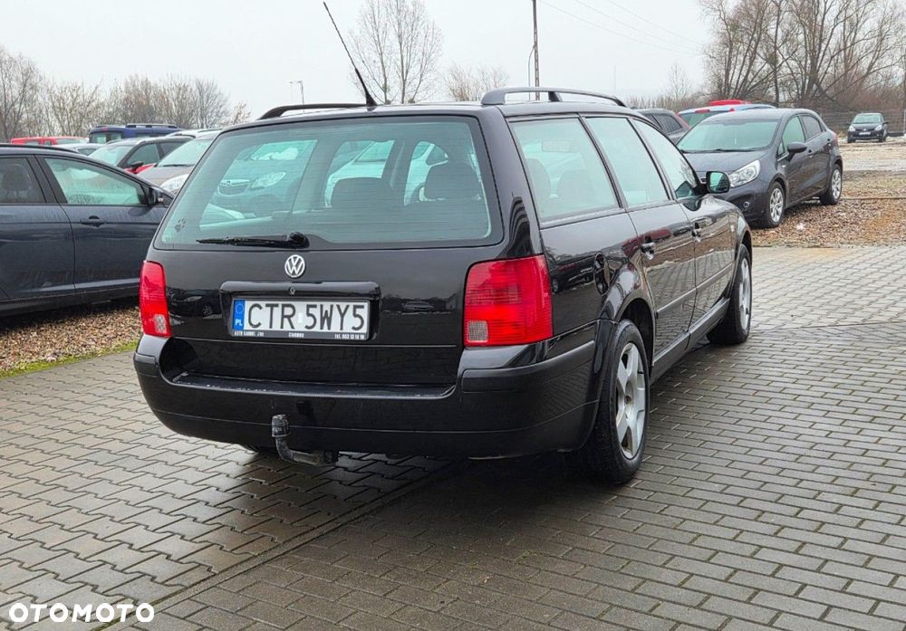 Volkswagen Passat - 3
