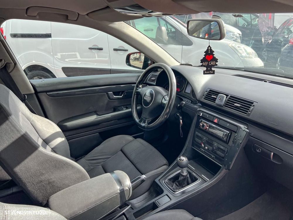 Audi A4 1.9 TDI m6 S-Line - 14