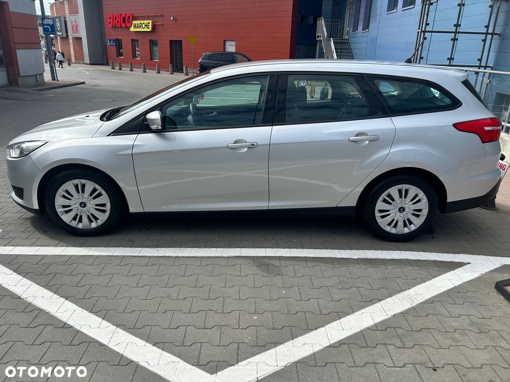 Ford Focus 1.5 EcoBlue Trend - 5