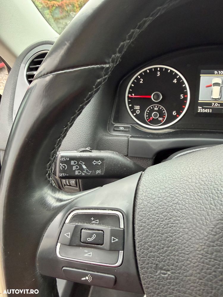 Volkswagen Tiguan - 22