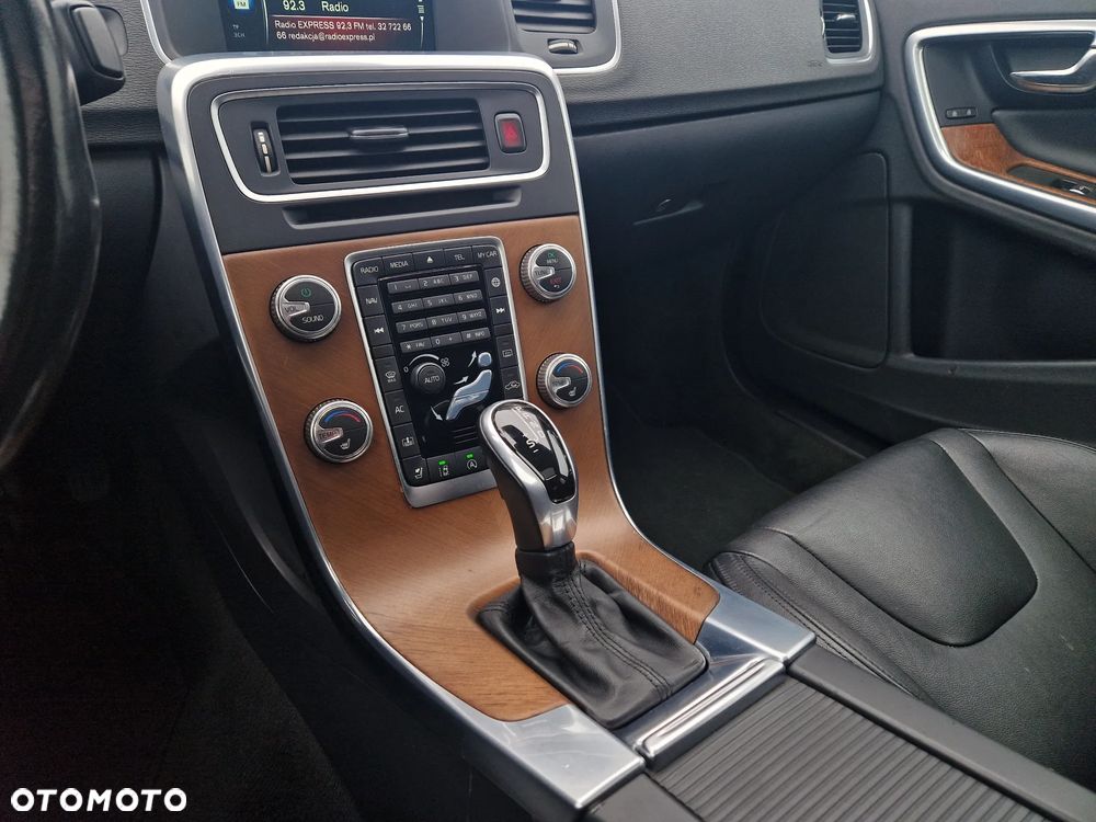 Volvo S60 - 25