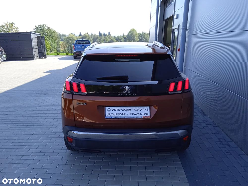 Peugeot 3008 1.2 PureTech Allure S&S - 7