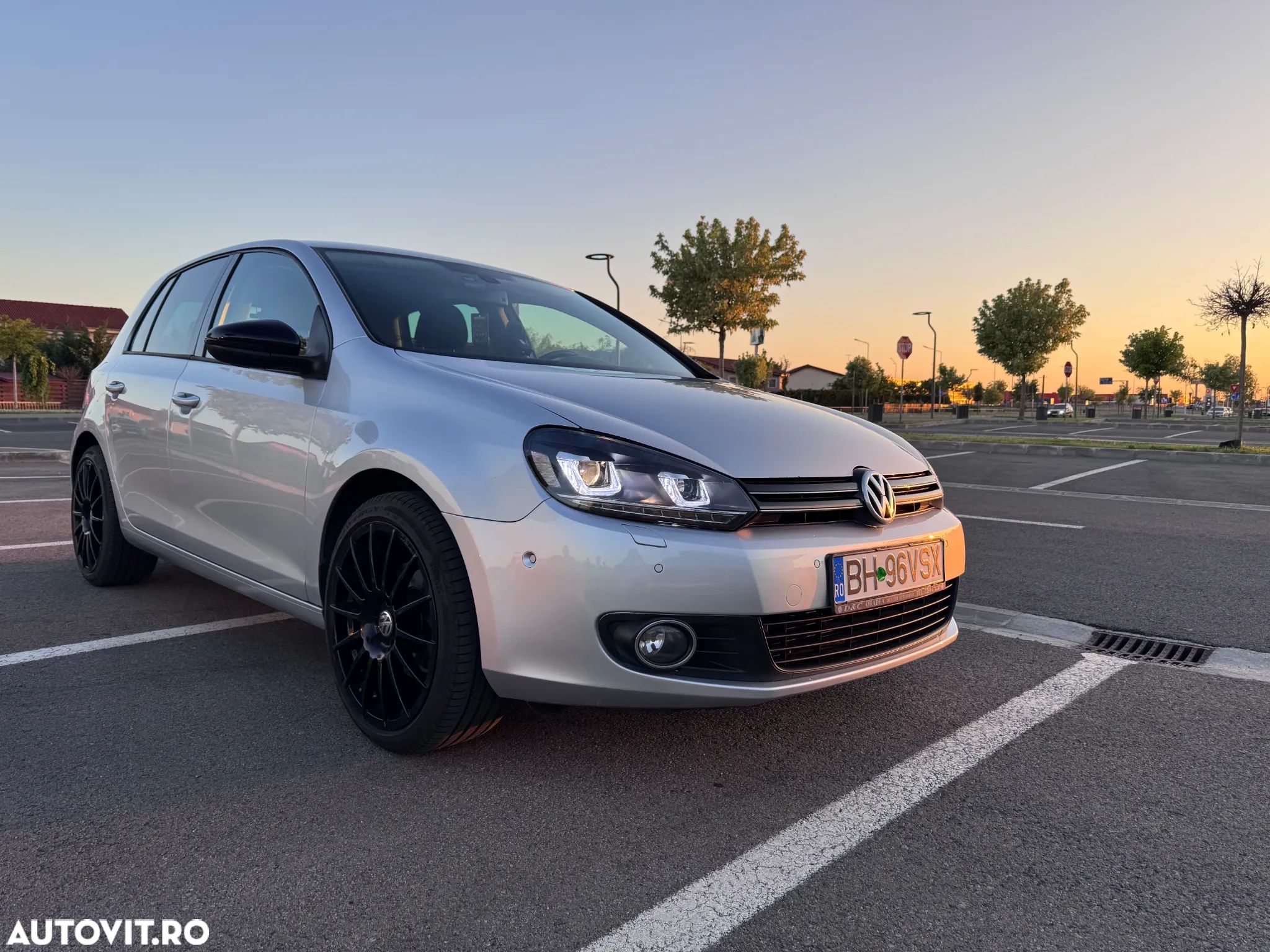 Volkswagen Golf 1.4 TSI Comfortline - 1