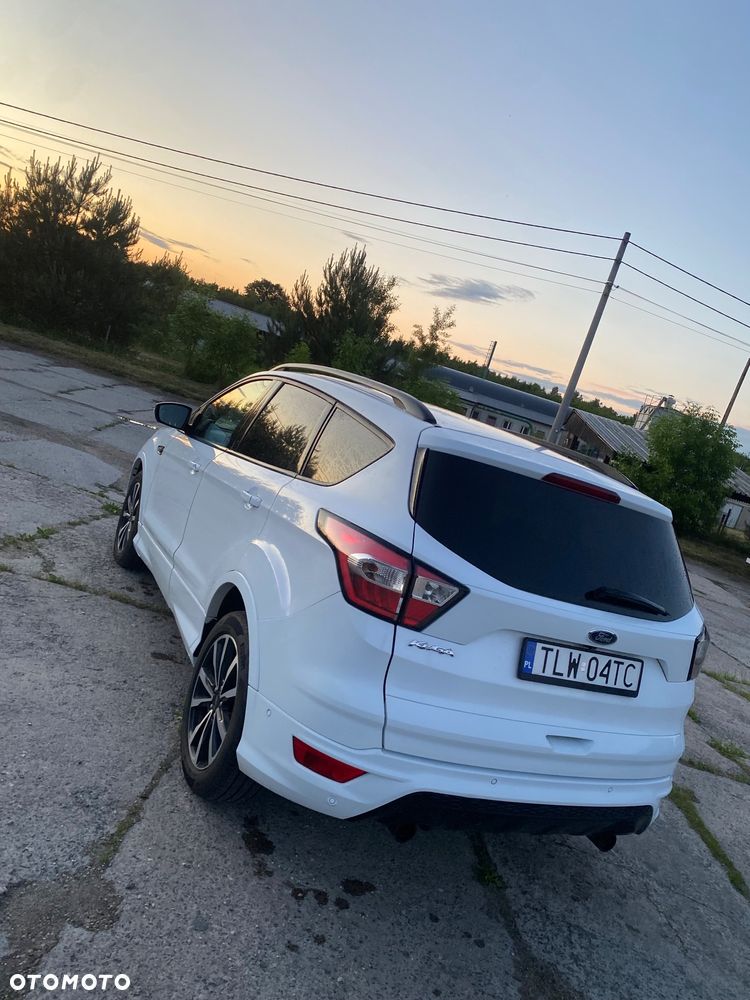Ford Kuga 2.0 TDCi FWD ST-Line - 9