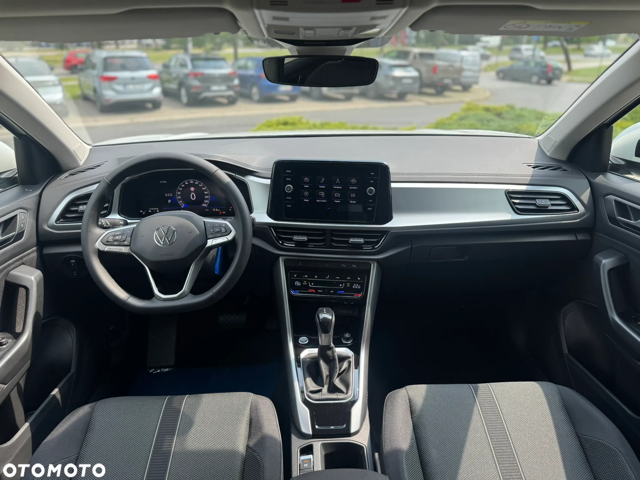 Volkswagen T-Roc 1.5 TSI Life DSG - 23