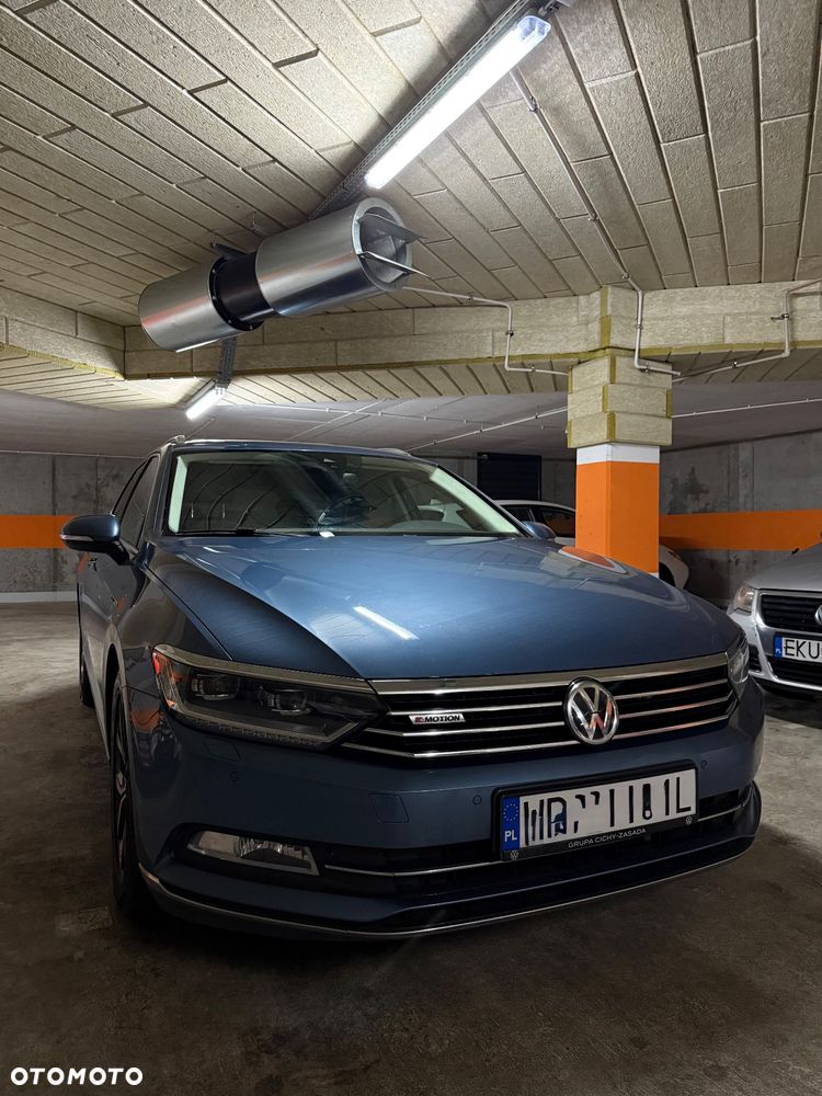Volkswagen Passat 2.0 TDI SCR DSG 4Motion Business - 1