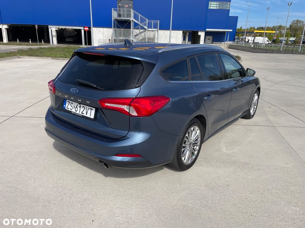 Ford Focus 1.0 EcoBoost STart-Stopp-System TITANIUM - 6
