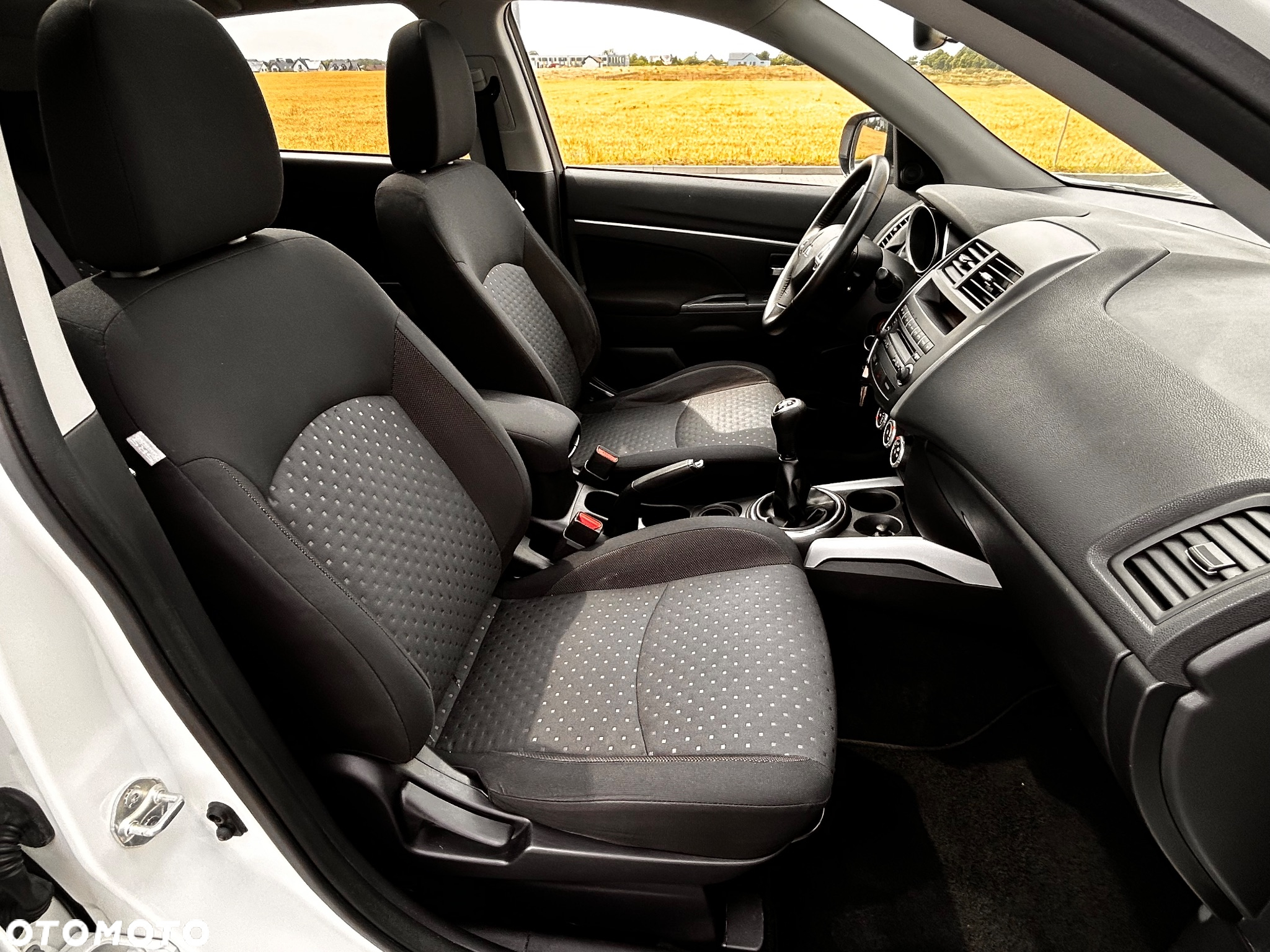 Mitsubishi ASX 1.6 2WD Comfort Edition - 28