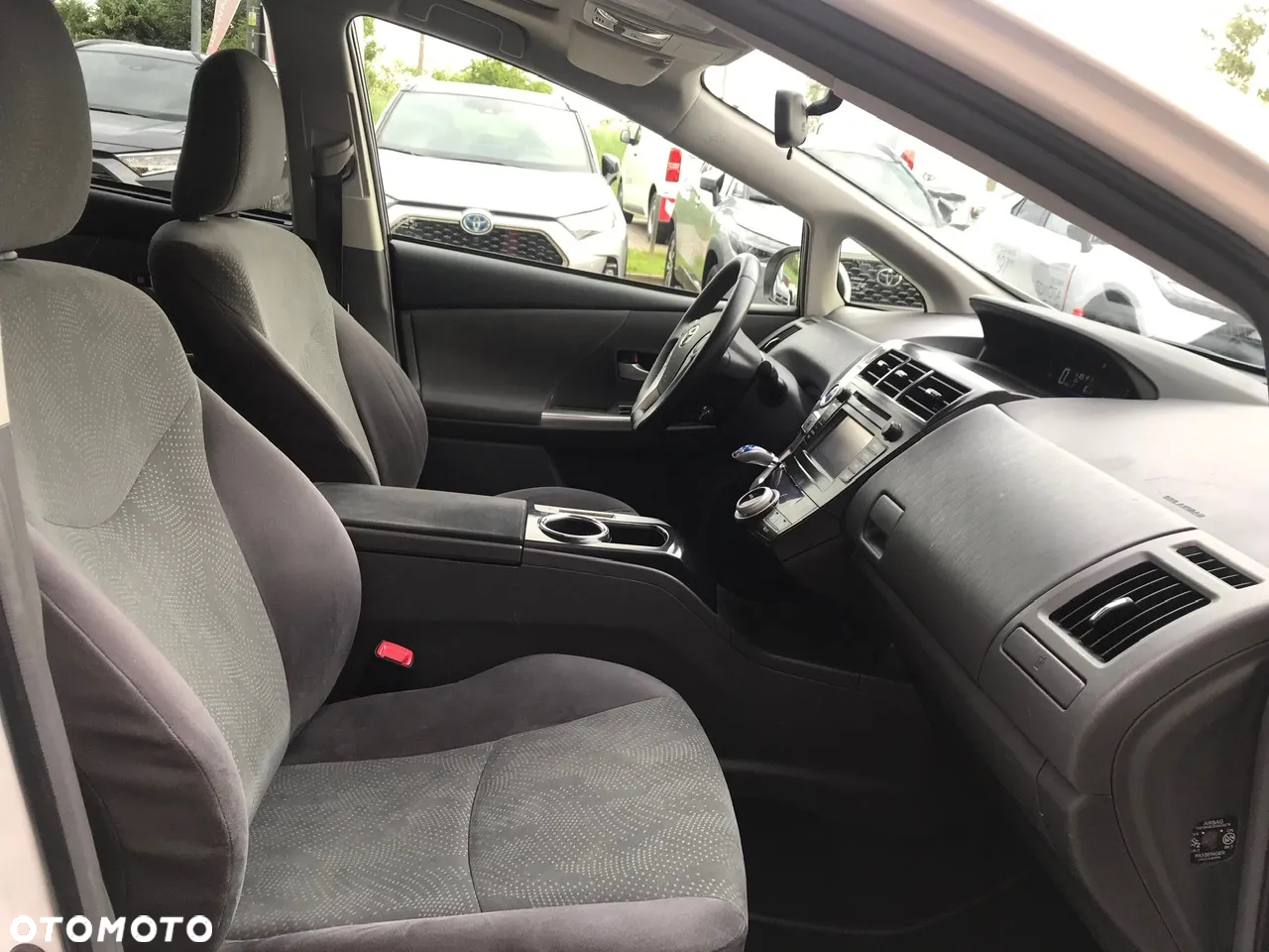 Toyota Prius+ 1.8 HSD Premium - 19