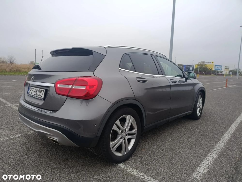 Mercedes-Benz GLA 220 CDI 4-Matic - 8