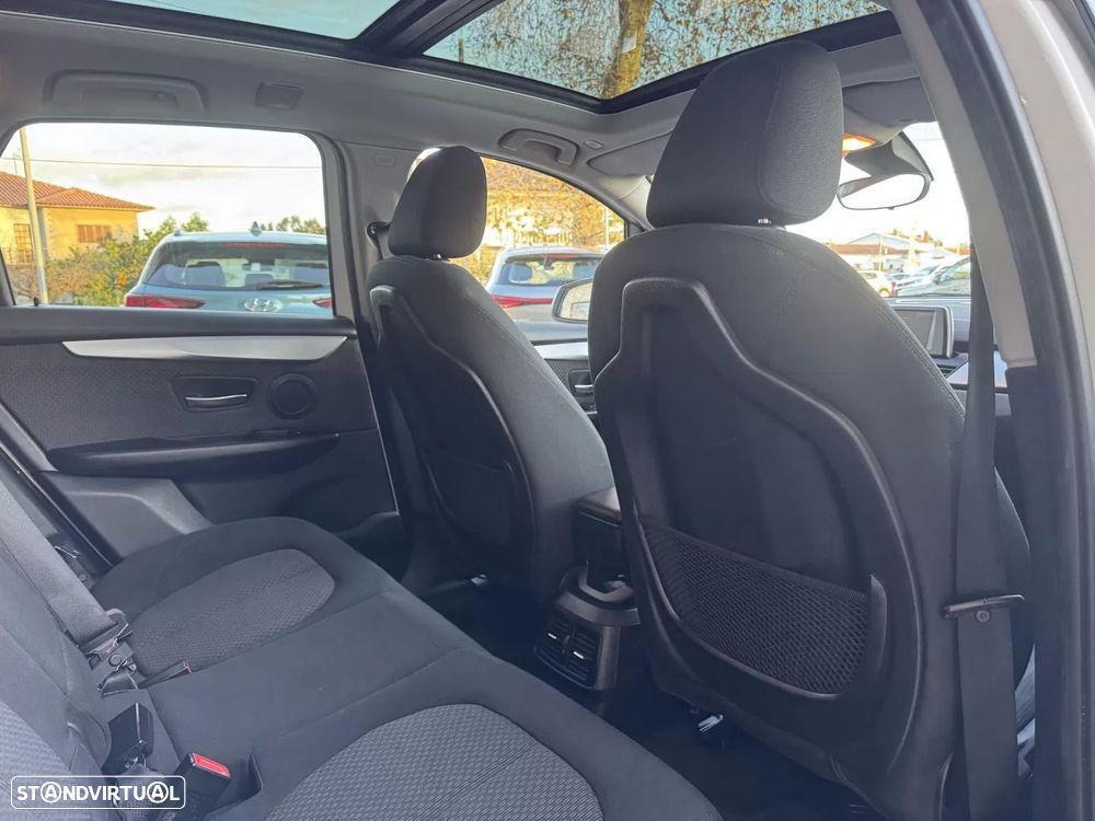 BMW 225xe Active Tourer Line Sport - 19