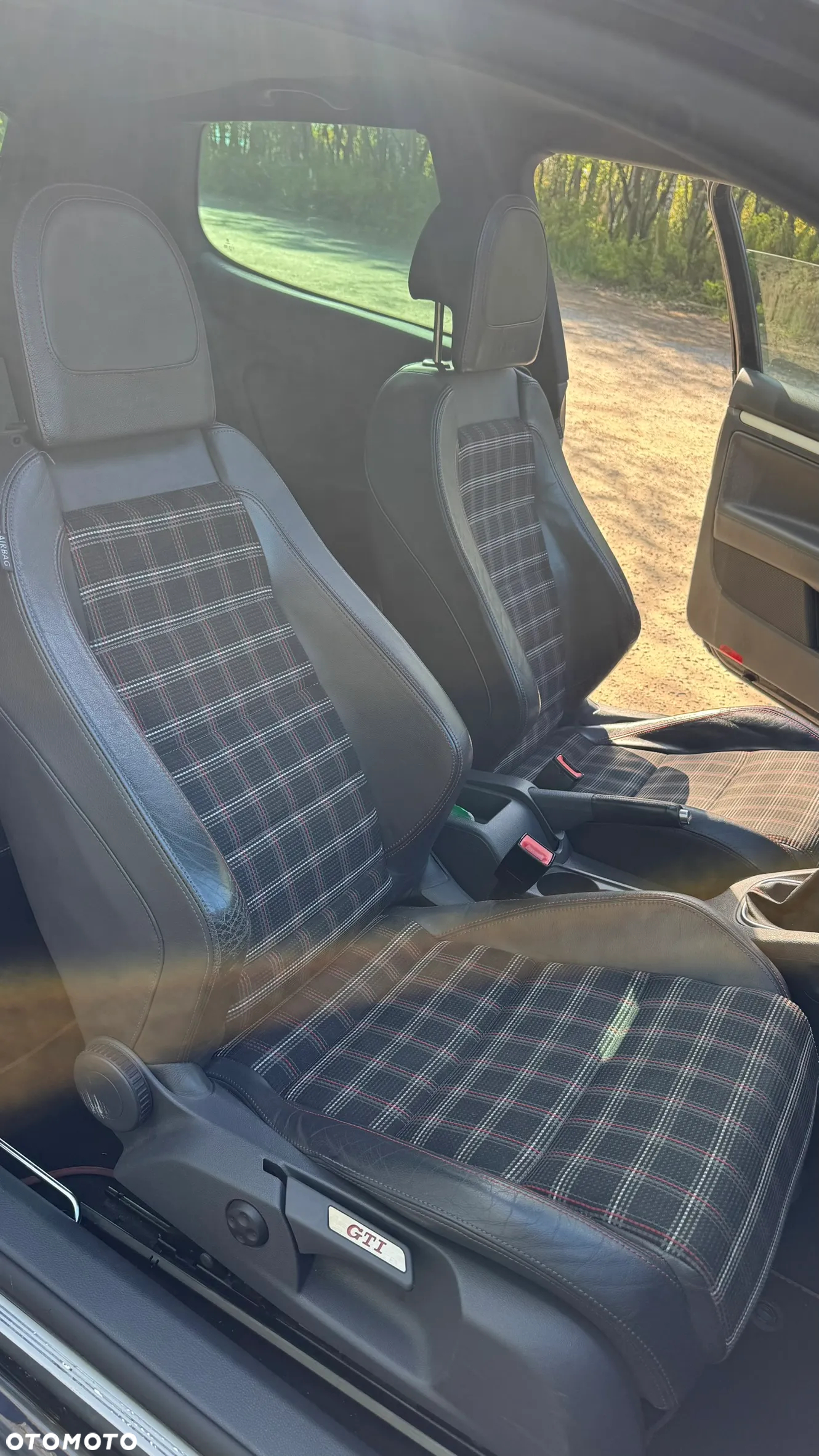 Volkswagen Golf V 2.0 TSI GTI Edition 30 - 20